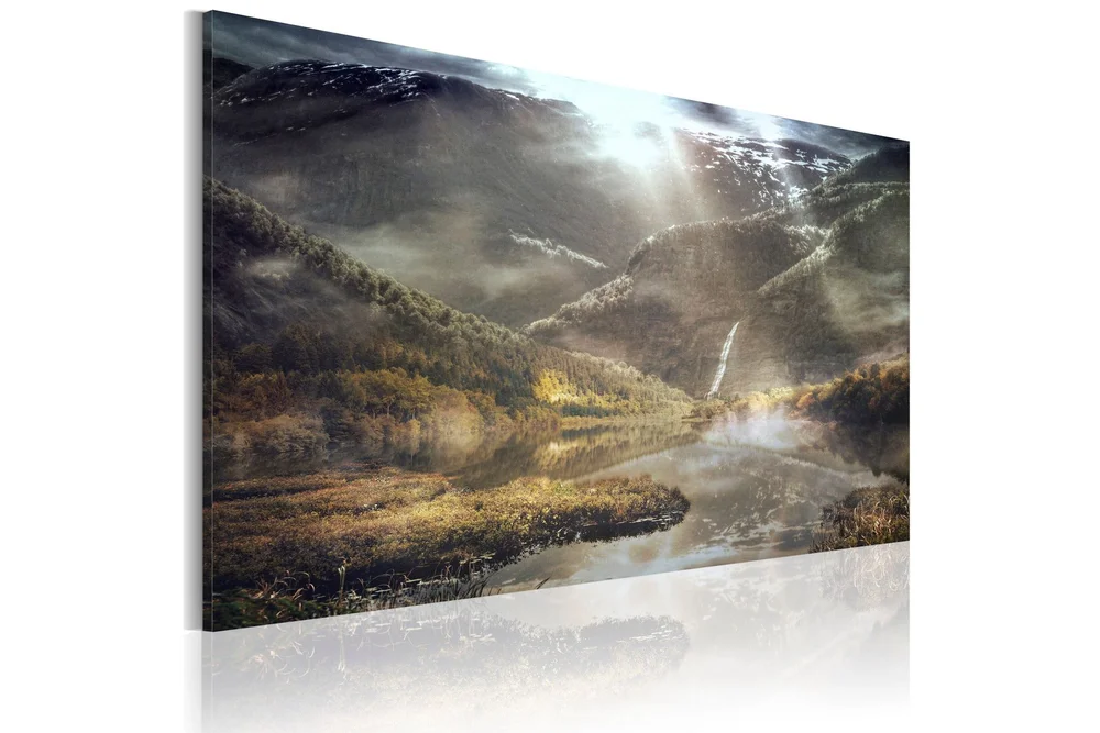 Bilde The Land Of Mists 90x60 v:4326529