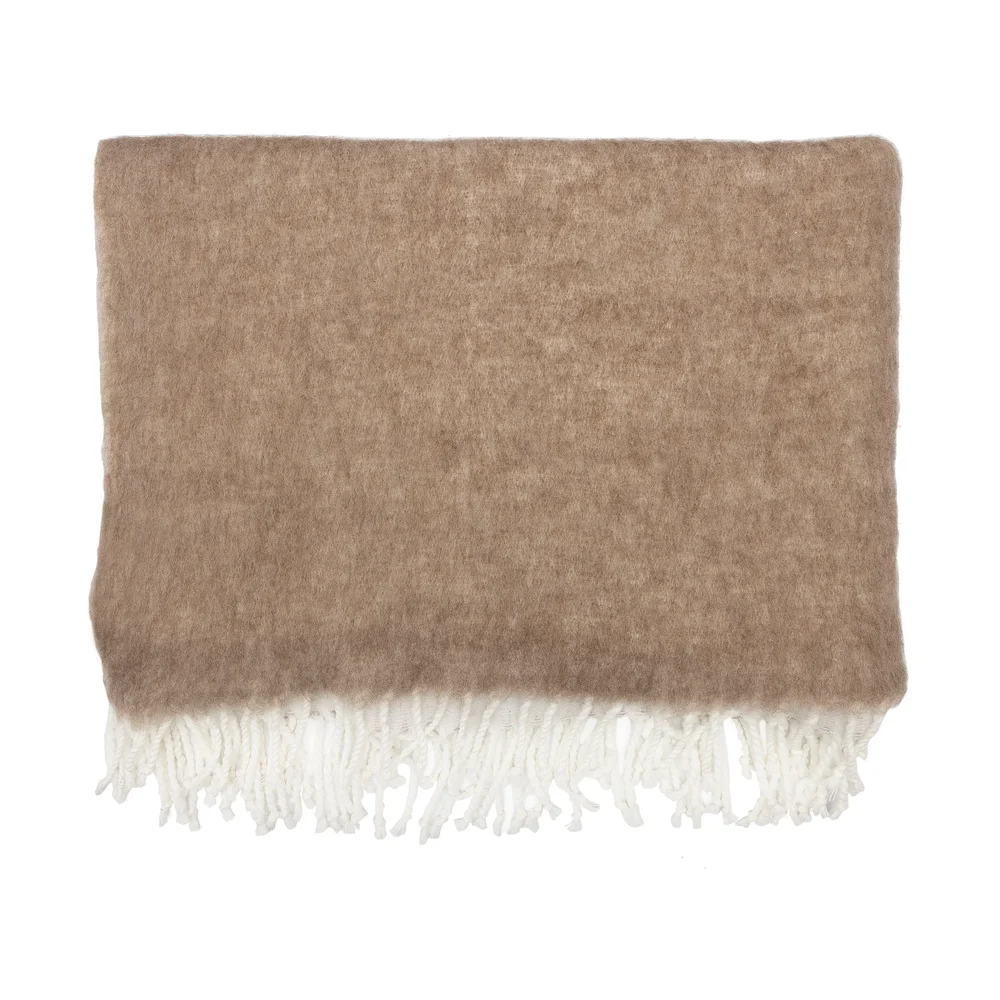 Ernst pledd med frynser 130×170 cm v:9942984 Ernst pledd med frynser 130×170 cm v:9942984