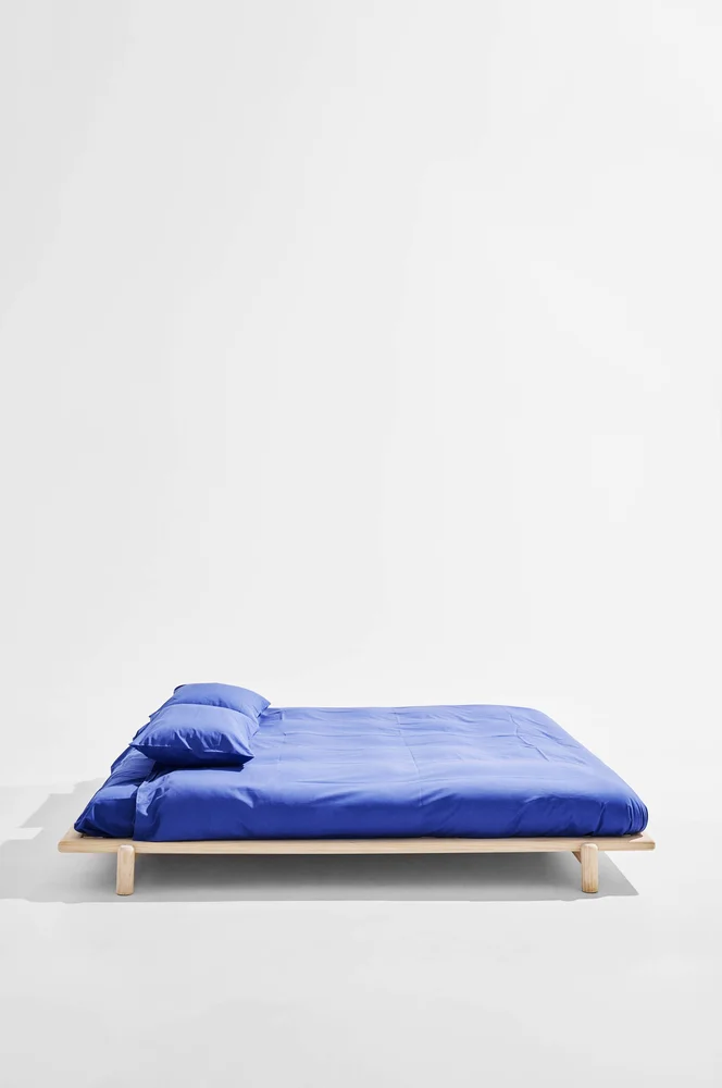 Julie sengeramme i furu 180 cm – Beige m v:2577825 Julie sengeramme i furu 180 cm – Beige m v:2577825