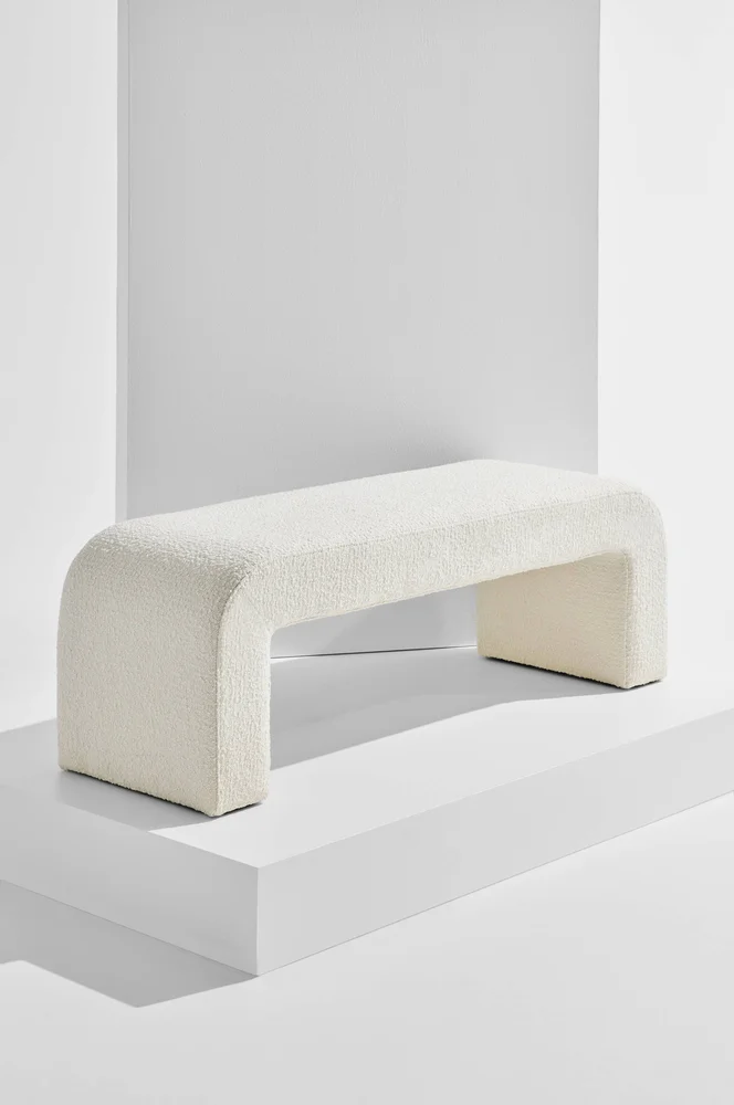 Odette benk i bouclé 120×41 cm – Hvit m v:7536366 Odette benk i bouclé 120×41 cm – Hvit m v:7536366