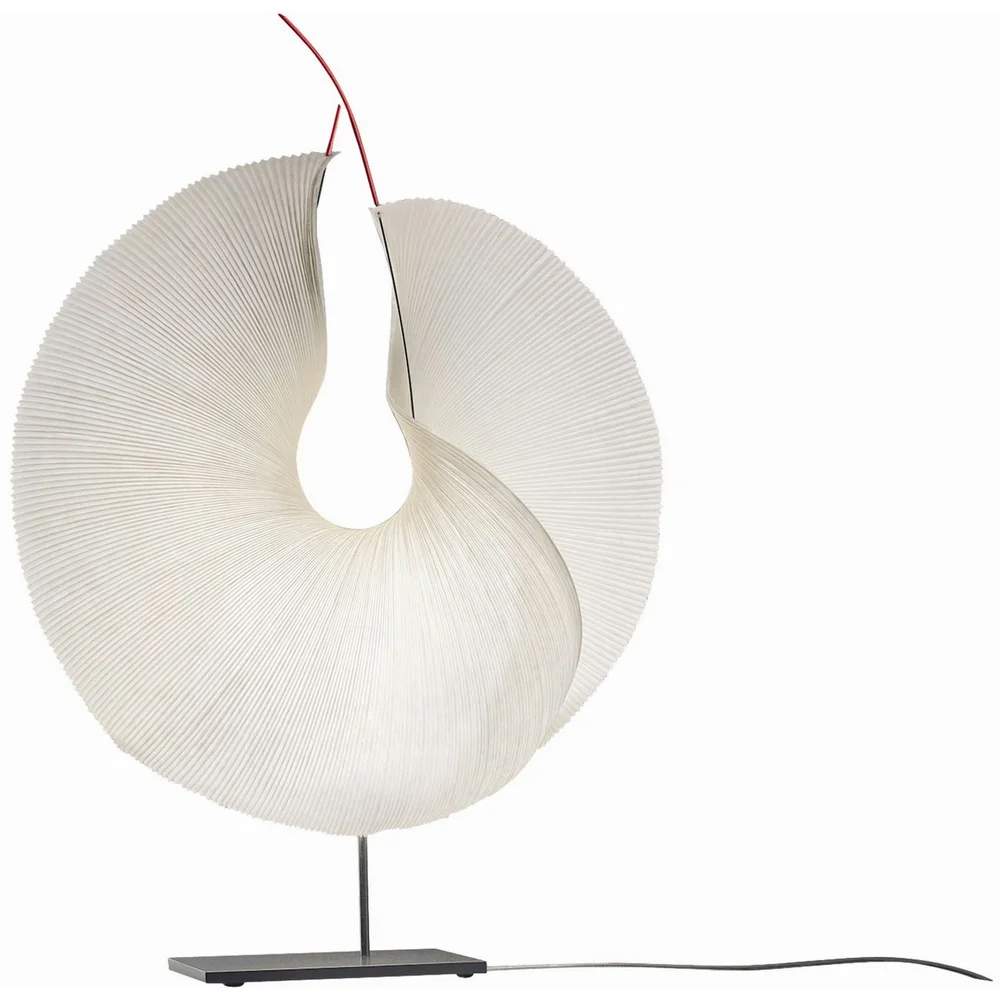Yoruba Rose Bordlampe, Hvit v:7853391 Yoruba Rose Bordlampe, Hvit v:7853391