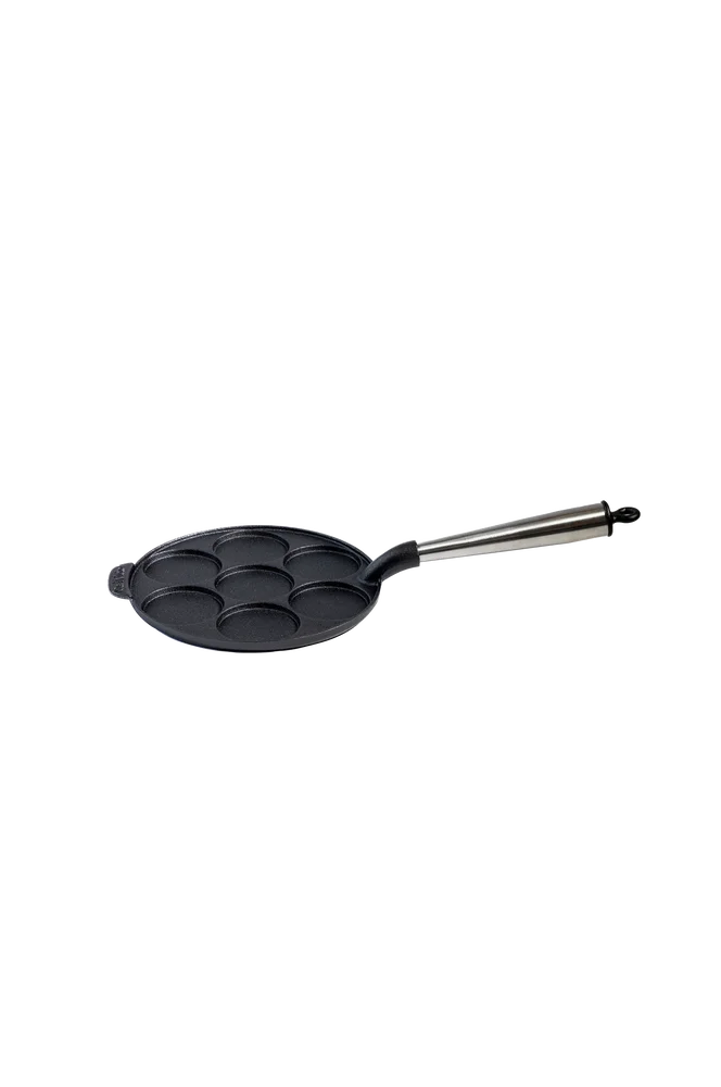 Plettejern i støpejern diameter 23 cm – Svart – Kjøkken & husholdning | m v:410649