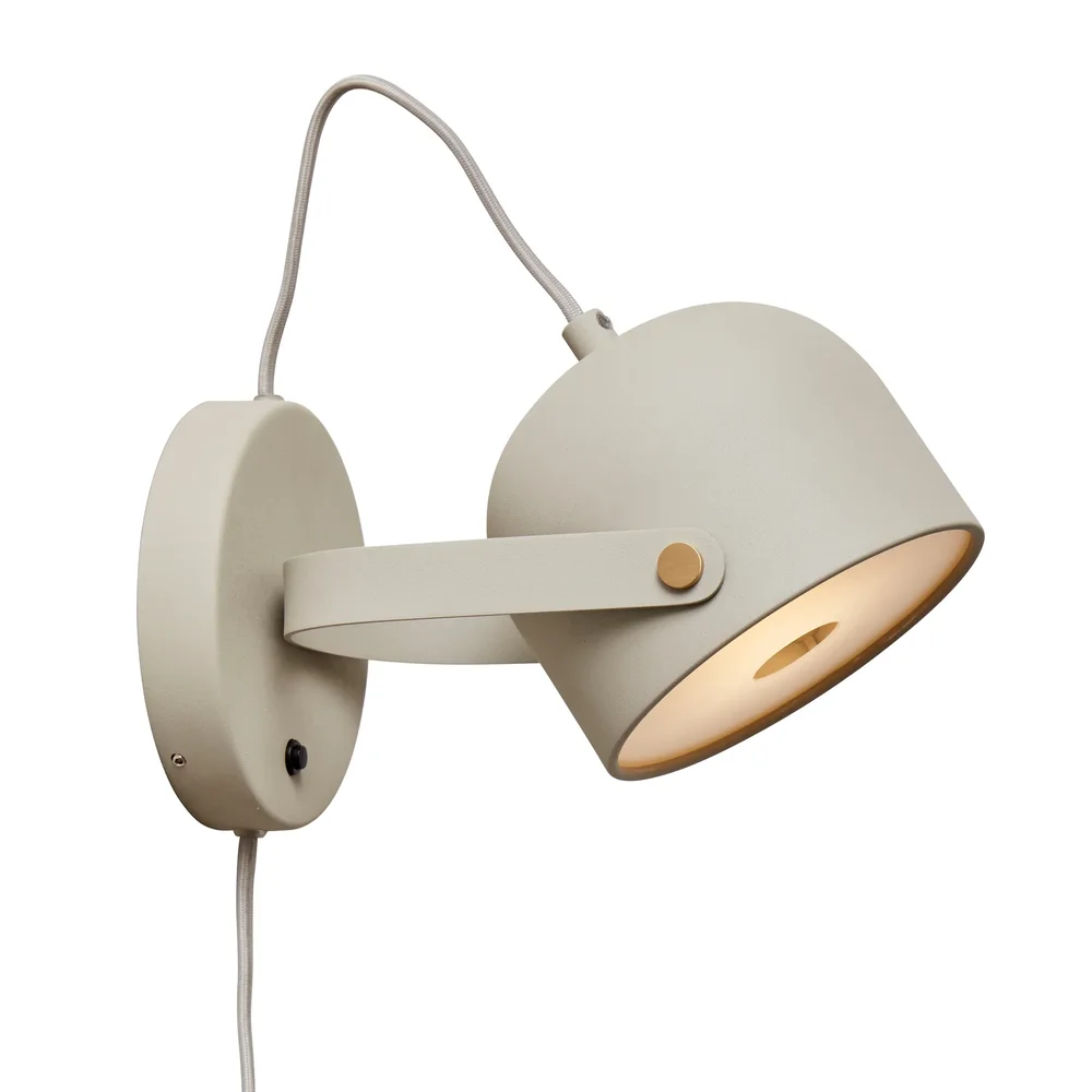 Svejk 13 vegglampe v:1706223 Svejk 13 vegglampe v:1706223