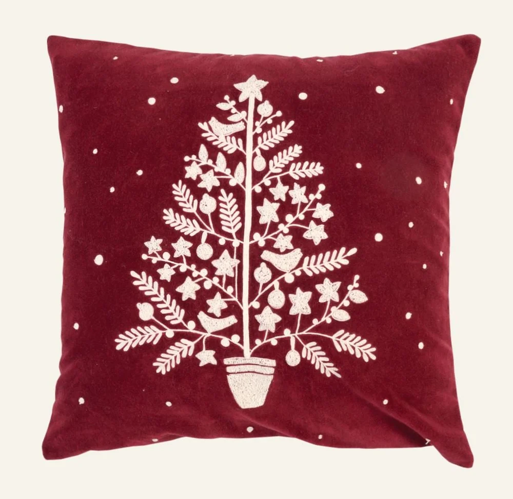 Pynteputetrekk mørk rød – 50×50 cm v:6327812 Pynteputetrekk mørk rød – 50×50 cm v:6327812