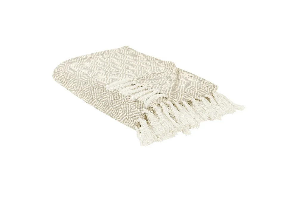 Sengeteppe Toutli Lys beige, 200×220 cm v:8024531 Sengeteppe Toutli Lys beige, 200×220 cm v:8024531