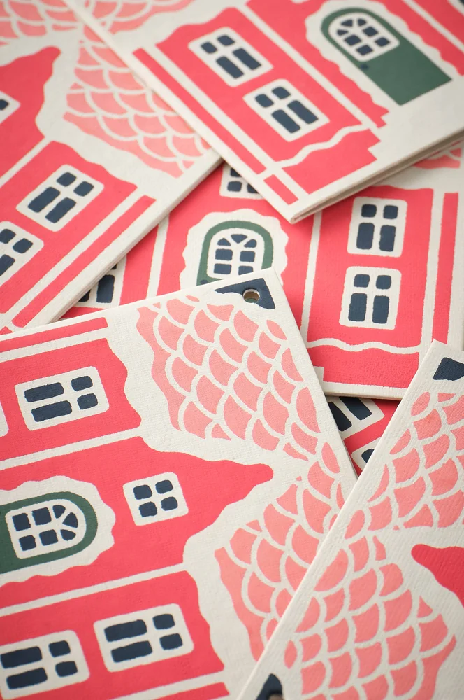 Gavelapper Double Hangtag 6-pakning – Rød – Dekor | m v:5910569 Gavelapper Double Hangtag 6-pakning – Rød – Dekor | m v:5910569