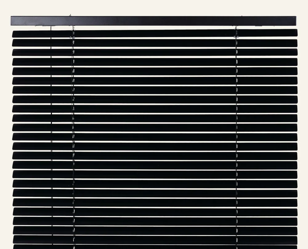 Metallpersienne svart – 140×160 cm v:6241993 Metallpersienne svart – 140×160 cm v:6241993