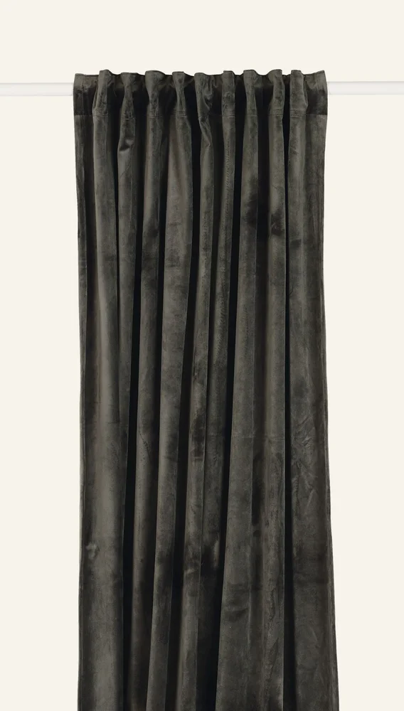 Gardin grå – 135×300 cm v:5657225 Gardin grå – 135×300 cm v:5657225