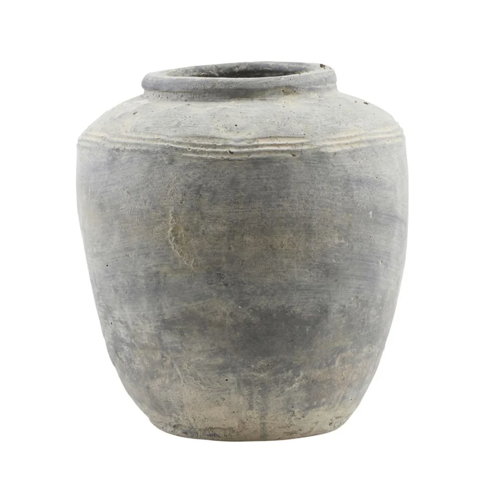 Rustik vase betong v:7488199