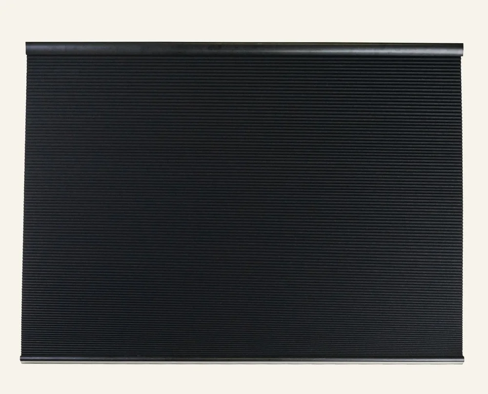 Lystett dobbel plisségardin svart – 150×160 cm v:8442391 Lystett dobbel plisségardin svart – 150×160 cm v:8442391