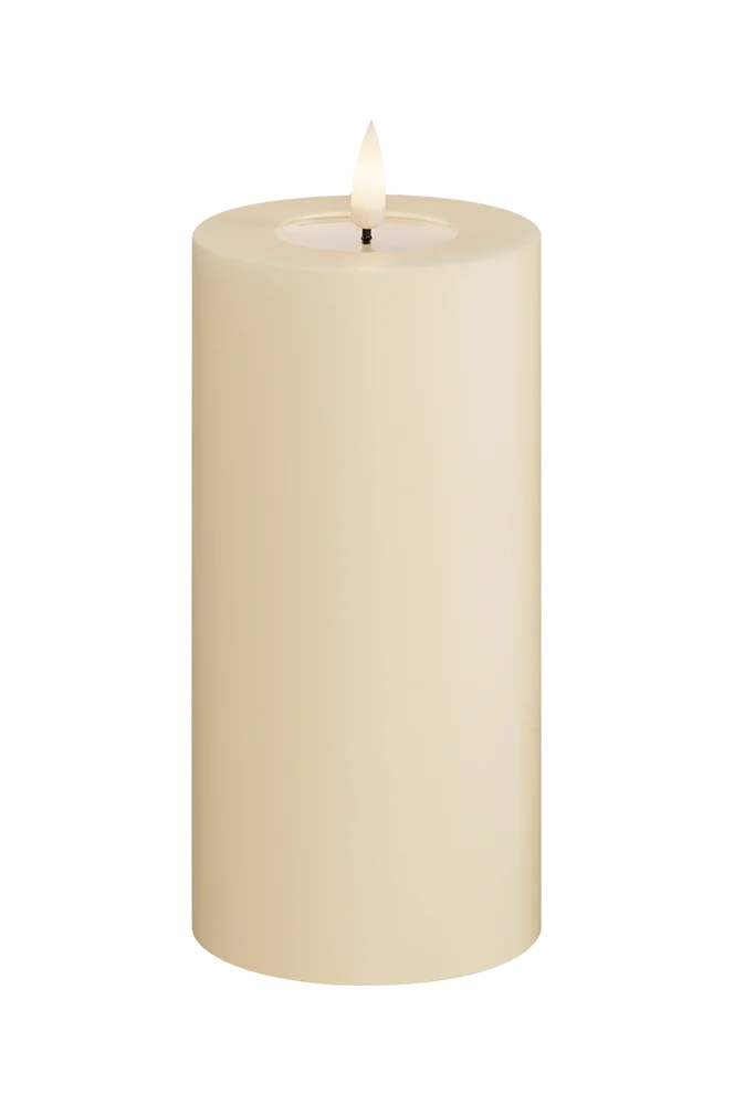LED-søylelys 7,5x15 cm - Hvit - Dekor | m v:2822666