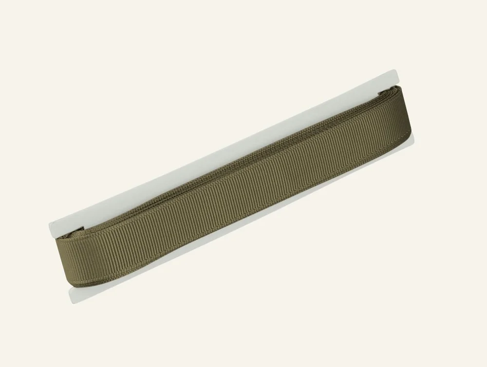 Bånd grønn – 1,6cm x 7m v:2501174 Bånd grønn – 1,6cm x 7m v:2501174