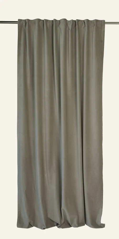 Gardin lys beige – 140×220 cm v:329753